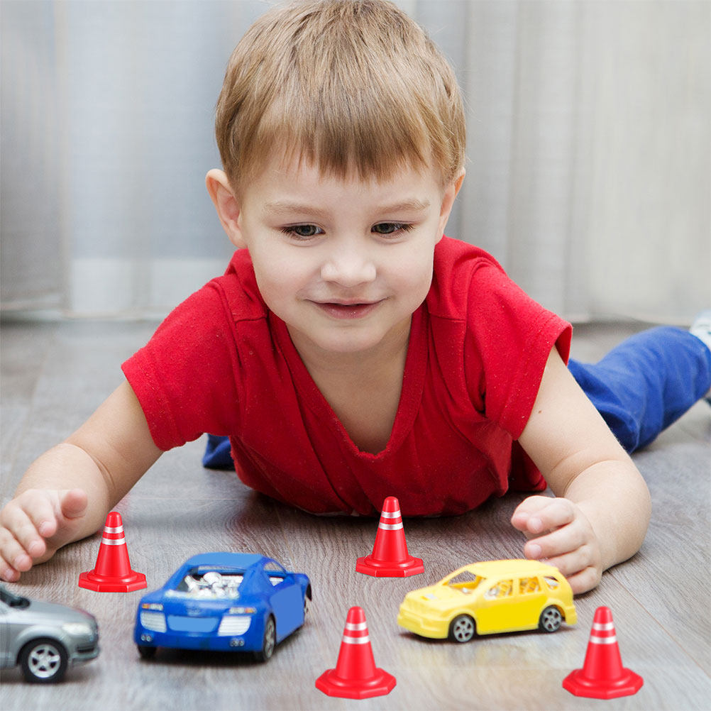 24個入りミニトラフィックコーン 赤色PP素材 コンパクトサ - Kids Education Material のレビューと価格